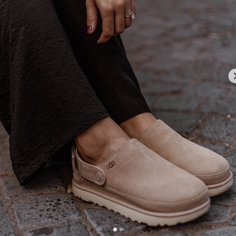 🧸BNIB Women’s Ugg Goldenstar Clogs - DRIFTWOOD - women’s 7🧸 - Picture 2 of 7